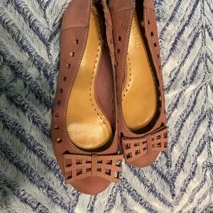 GIANNI BINI Suede Ballet Flats with cuts out and Bow, pink, Size 9M